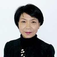 富川 淳子氏