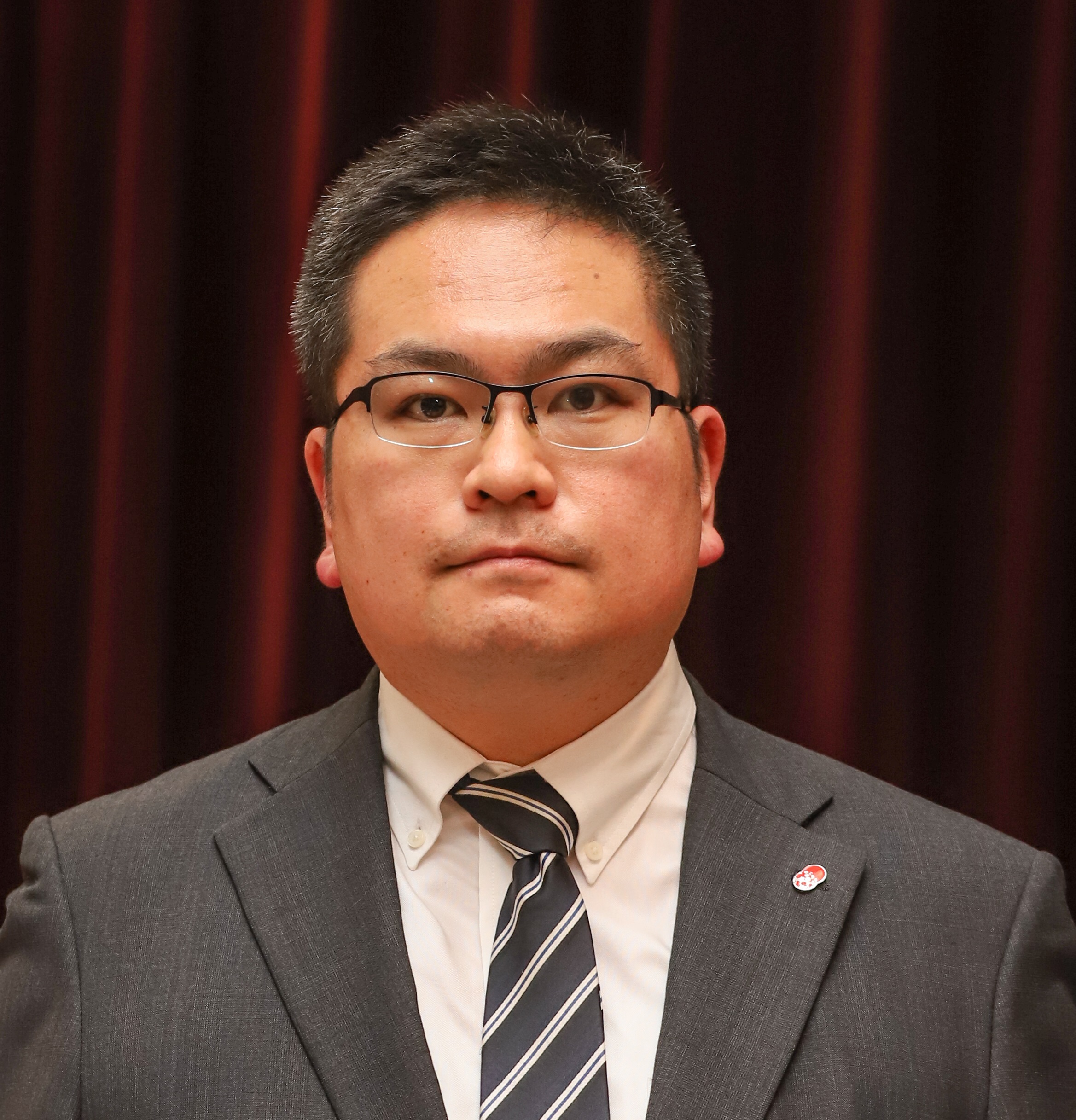 富川 淳子氏